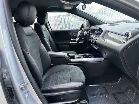 Used 2022 Mercedes-Benz GLA 35 AMG 4MATIC image 13