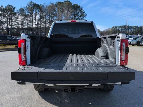Certified 2025 Ford F250 Platinum w/ Platinum Plus Package image 14