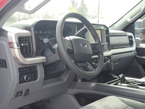 New 2024 Ford F450 XLT w/ XLT Value Package image 10