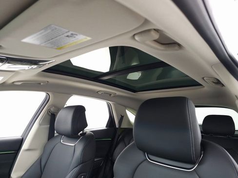 New 2026 Genesis GV70 2.5T Select image 13