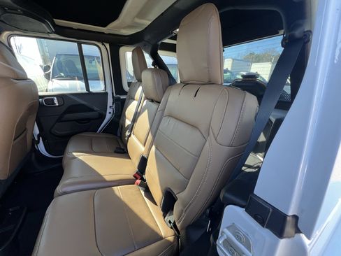 Used 2023 Jeep Wrangler Sahara w/ LED Lighting Group image 34