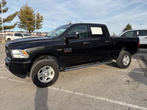 Used 2017 RAM 2500 Tradesman w/ Popular Equipment Group image 11