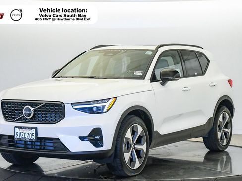 Certified 2026 Volvo XC40 B5 Plus w/ Protection Package Premier AWD/4WD image 1