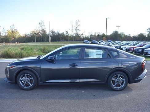 New 2025 Kia K4 LXS image 6