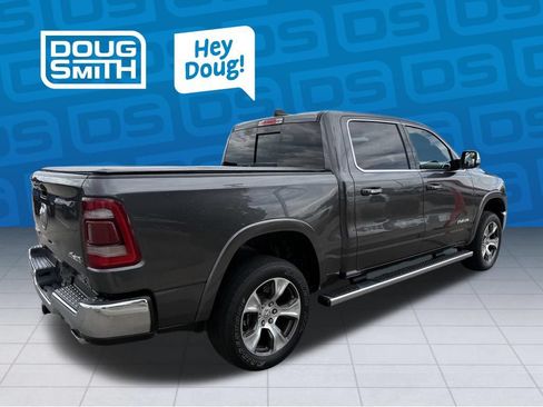 Used 2022 RAM 1500 Laramie AWD/4WD image 4