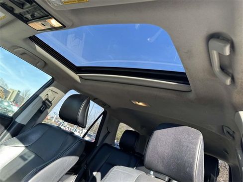 Used 2016 Toyota 4Runner Limited image 18