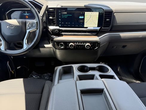 Used 2023 Chevrolet Silverado 1500 RST AWD/4WD image 11