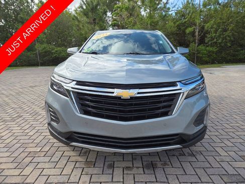 Used 2024 Chevrolet Equinox LT FWD image 2