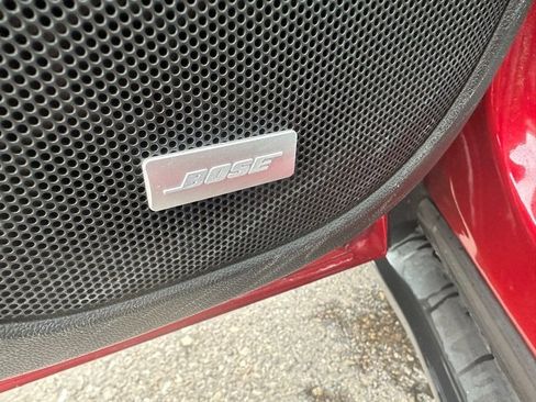 Used 2022 GMC Acadia SLT w/ Technology Package image 23