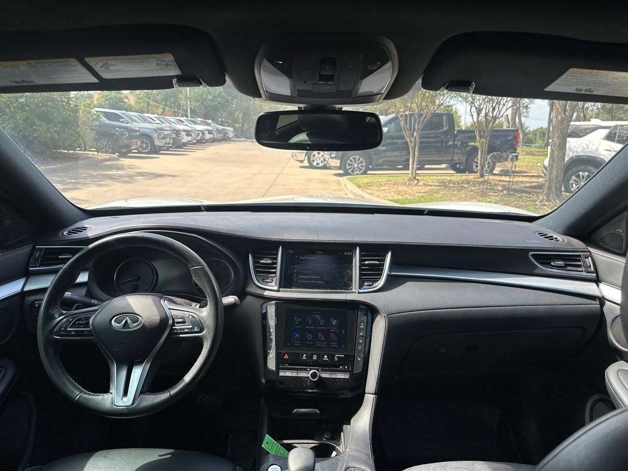 Used 2021 INFINITI QX50 Luxe w/ Appearance Package FWD image 12