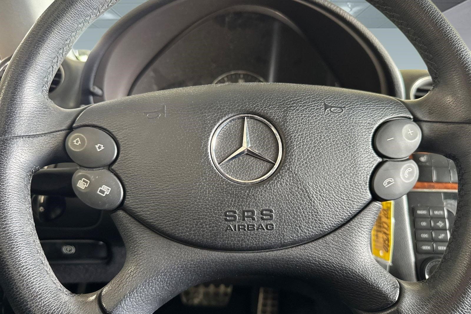 Used 2007 Mercedes-Benz CLK 350 Coupe image 10