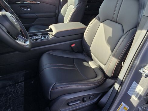 New 2025 Honda Pilot TrailSport image 26