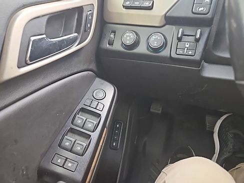 Used 2018 GMC Yukon XL Denali w/ Open Road Package image 22