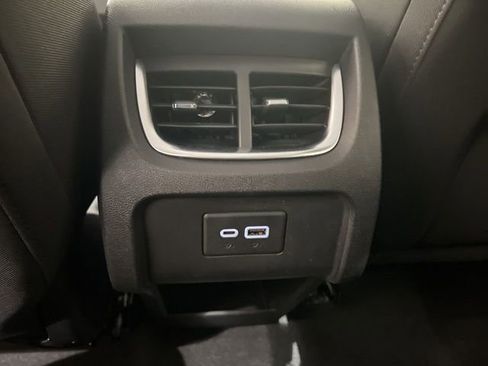 Used 2020 Chevrolet Blazer LT image 19