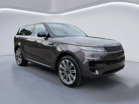 New 2026 Land Rover Range Rover Sport SE AWD/4WD image 7