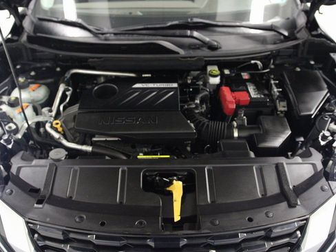 Used 2023 Nissan Rogue S image 12