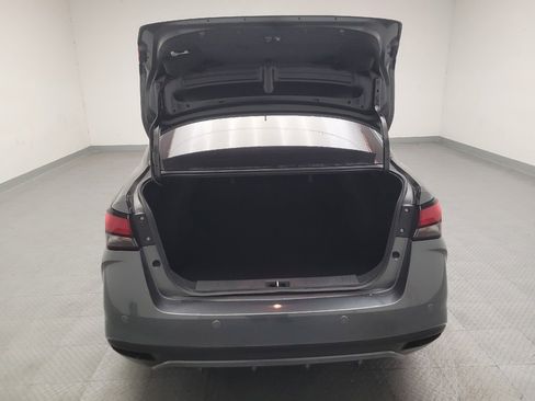 Used 2025 Nissan Versa S w/ Trunk Package FWD image 29