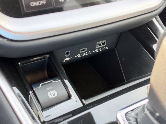 Certified 2025 Subaru Outback Touring XT AWD/4WD image 20