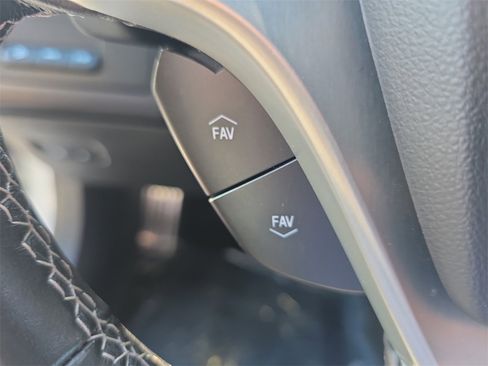 Used 2016 Chevrolet Corvette Stingray Coupe w/ 2LT Preferred Equipment Group image 35