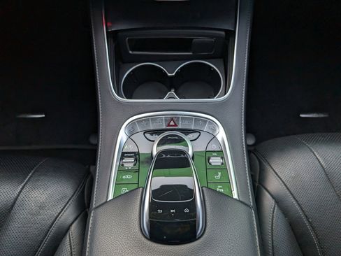 Used 2020 Mercedes-Benz S 450 Sedan image 27