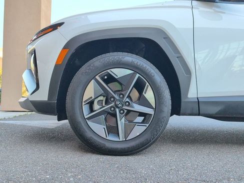 Certified 2025 Hyundai Tucson SEL AWD/4WD image 25