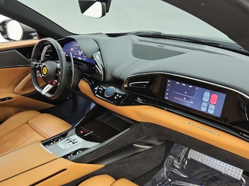 Used 2024 Ferrari Purosangue AWD/4WD image 37