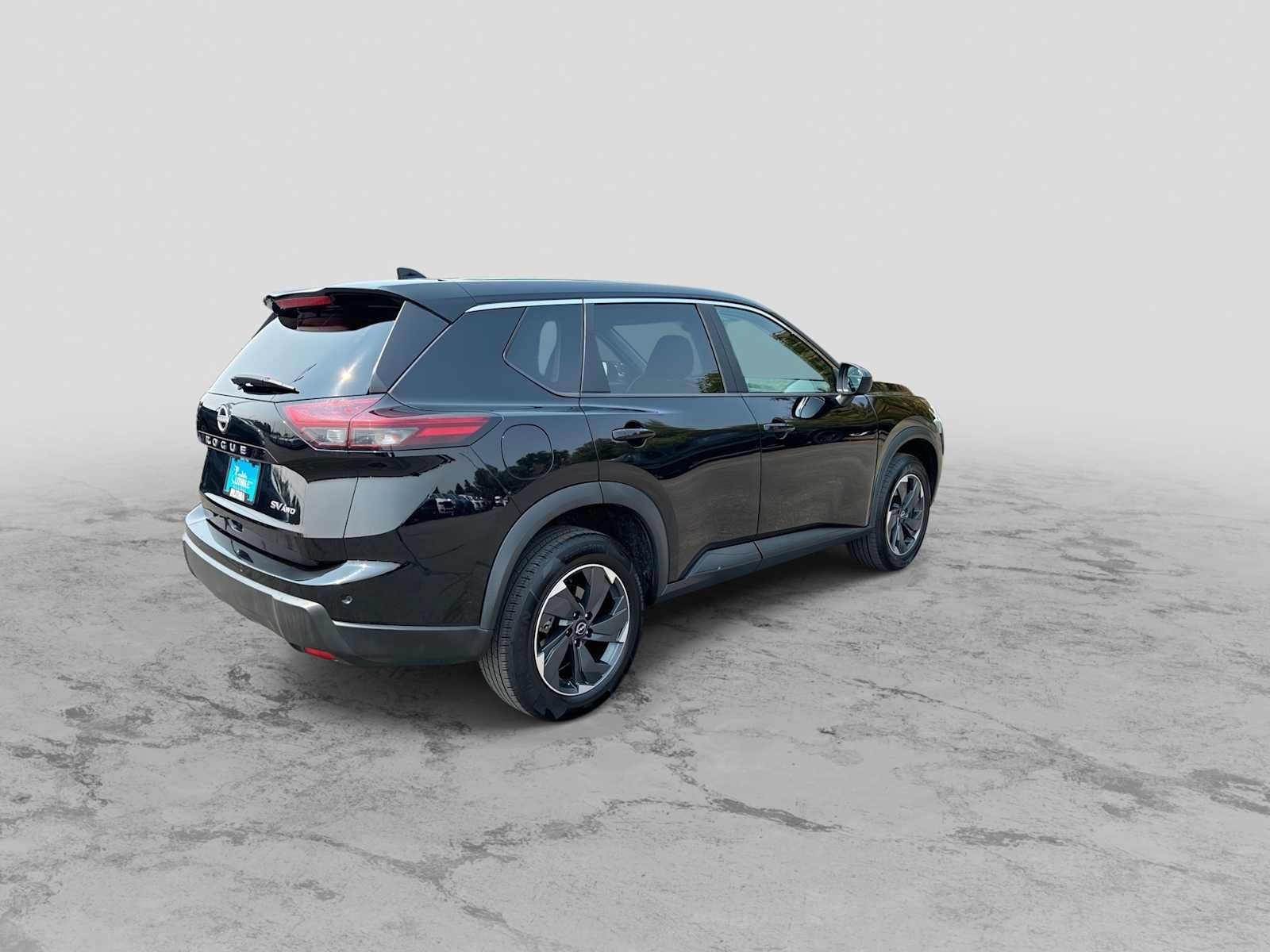 Used 2024 Nissan Rogue SV AWD/4WD image 11