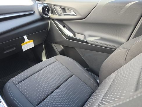 New 2027 Chevrolet Equinox LT FWD image 16