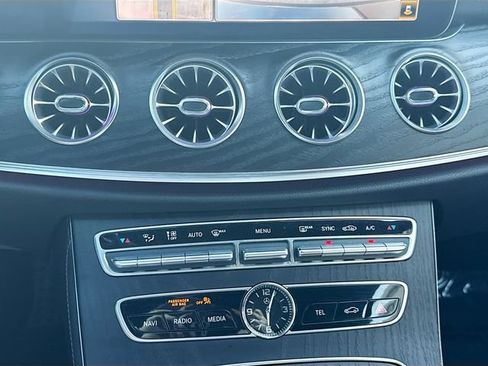 Used 2020 Mercedes-Benz E 450 Cabriolet image 32