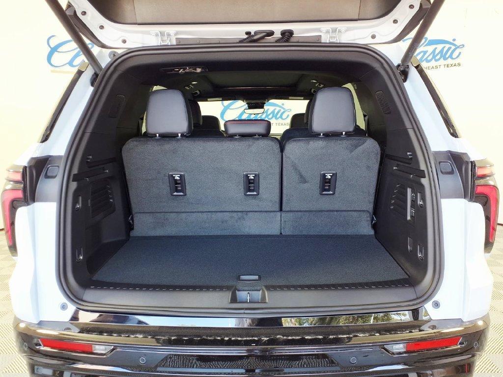 New 2027 Chevrolet Traverse RS AWD/4WD image 10
