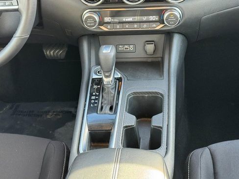 Used 2021 Nissan Sentra SV image 14