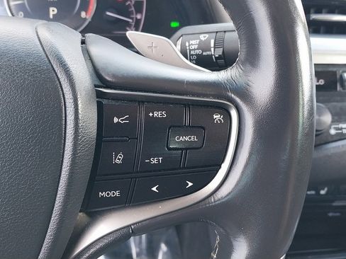 Used 2019 Lexus ES 350 image 22