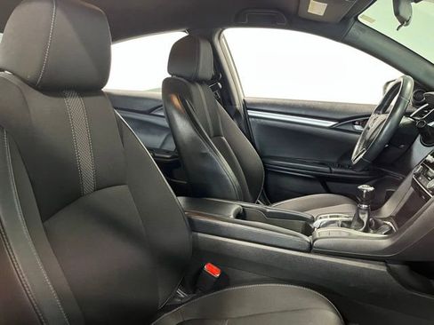 Used 2020 Honda Civic Sport image 11