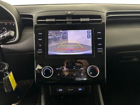 Certified 2023 Hyundai Tucson SE image 29