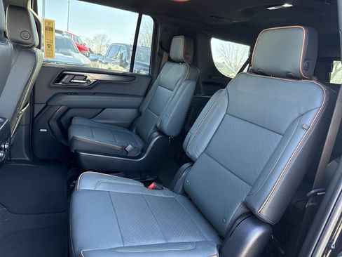 New 2026 GMC Yukon XL AT4 image 22