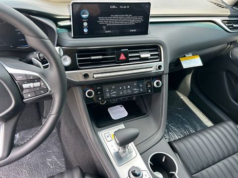 New 2026 Genesis G70 2.5T Prestige AWD/4WD image 27