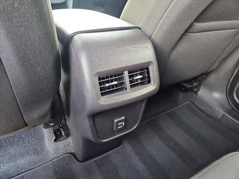 Certified 2024 Chevrolet Equinox LS w/ LS Convenience Package FWD image 16