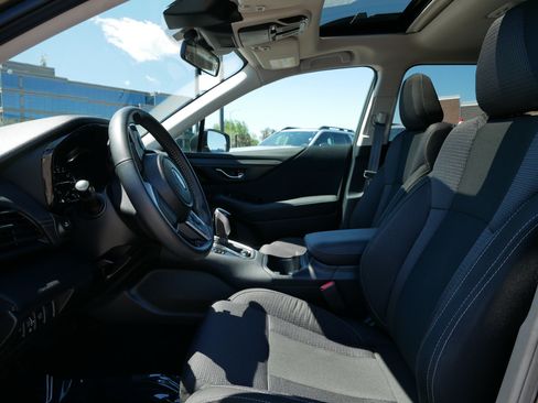 Certified 2025 Subaru Outback Premium AWD/4WD image 31