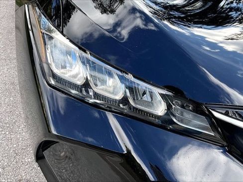 Used 2021 Toyota Avalon XLE FWD image 30