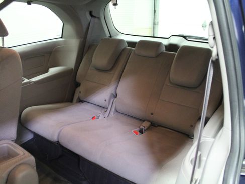 Used 2014 Honda Odyssey EX image 21