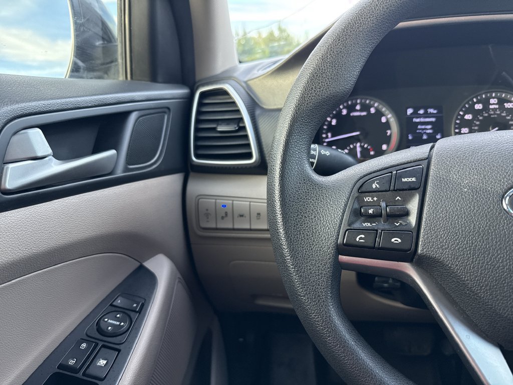 Used 2019 Hyundai Tucson SEL FWD image 16