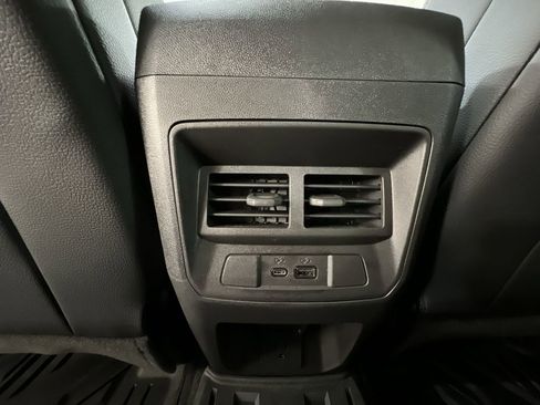 New 2025 GMC Canyon Denali w/ LPO, Denali Black Edition image 22