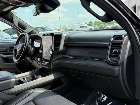Used 2022 RAM 1500 Limited AWD/4WD image 15