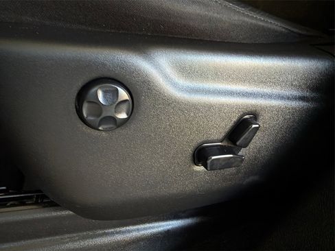 Used 2020 Dodge Durango R/T image 26