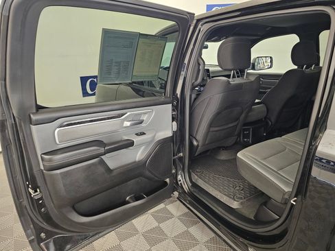 Used 2023 RAM 1500 Big Horn AWD/4WD image 18