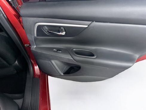 Used 2016 Nissan Altima 2.5 SL w/ 2.5 Technology Package image 27