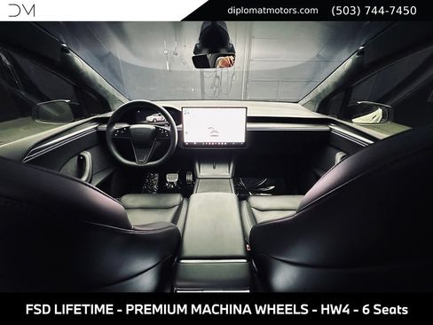 Used 2026 Tesla Model X Plaid AWD/4WD image 27