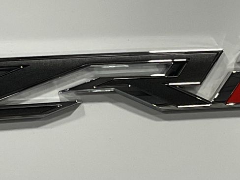Used 2025 Chevrolet Silverado 1500 ZR2 w/ Technology Package AWD/4WD image 8