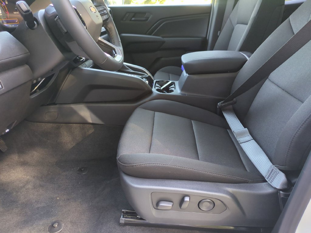 New 2026 Chevrolet Colorado W/T w/ WT Custom Package RWD image 15