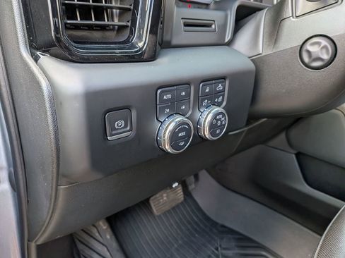 Certified 2023 GMC Sierra 1500 AT4 w/ AT4 Preferred Package AWD/4WD image 12
